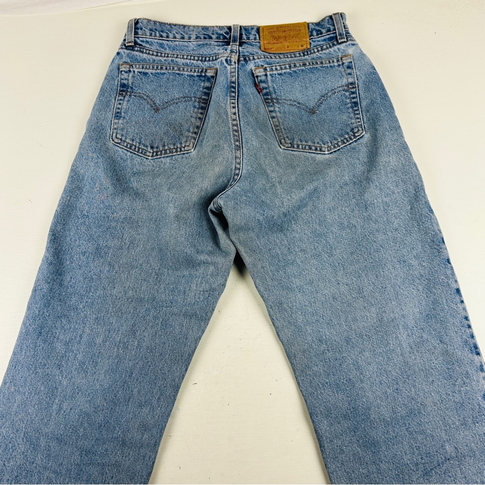 VTG Levis Jeans Womens 11 X 28 Blue 560 Relaxed Straight Leg 90s High Rise Denim - Picture 3 of 8